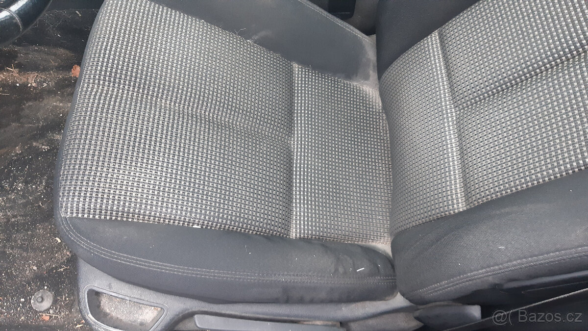 Peugeot 407SW AUTOMAT 2007 2,0HDI 100kW XENONY-DILY - 13