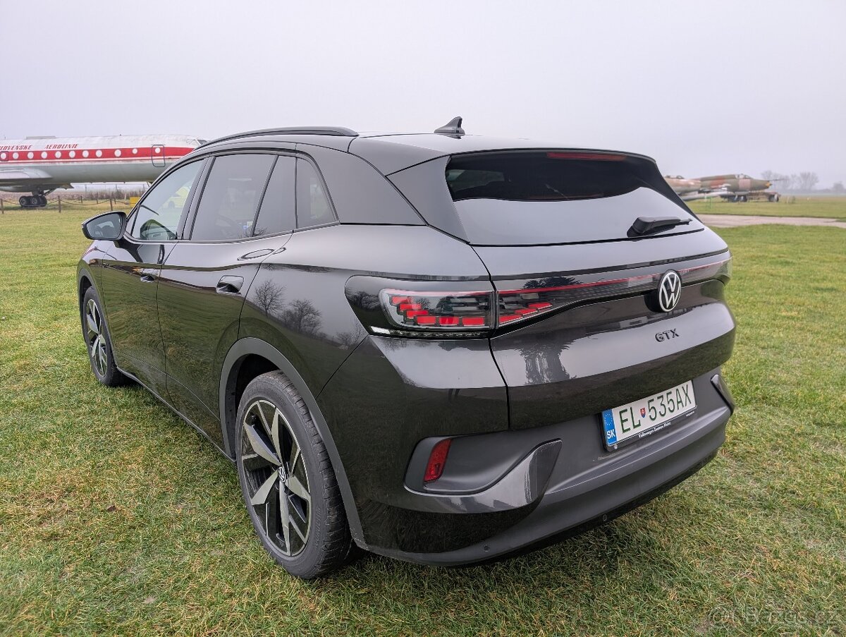VW ID.4 GTX, 4x4, 10/2022, Matrix full výbava - 13