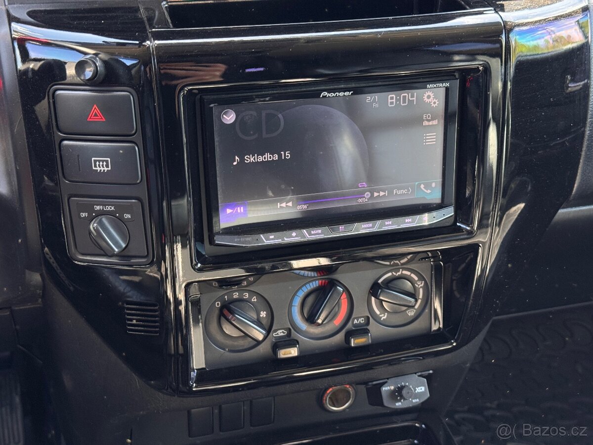 Nissan Patrol 3.0 - 13
