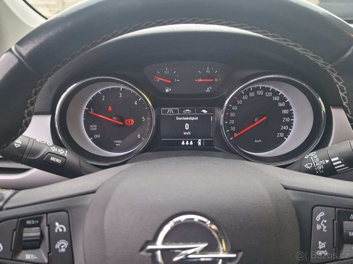 OPEL ASTRA K COMBI /1.5DIESEL/RV:2022 - 13