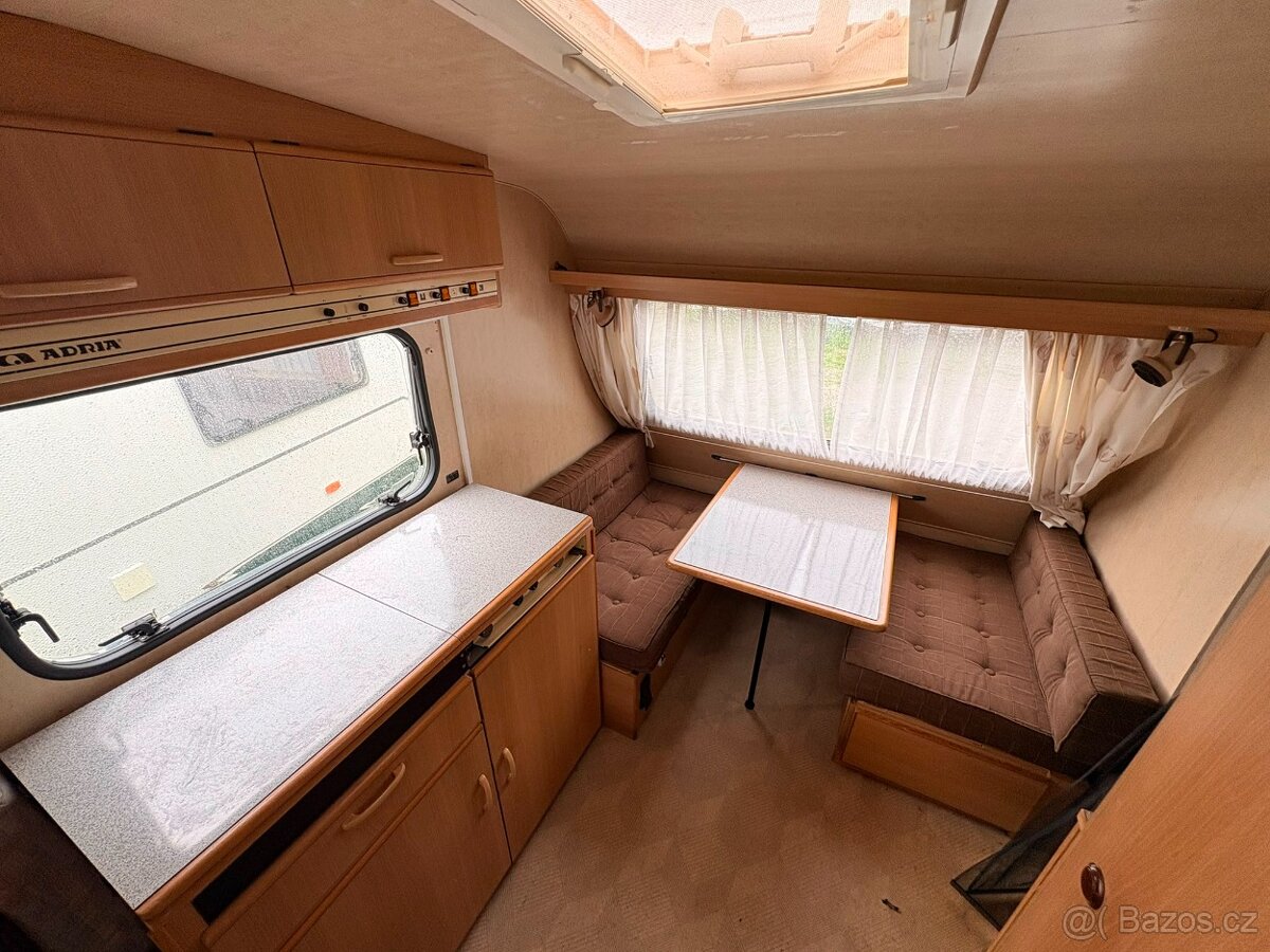 ADRIA 440 , STK, předstan, 100km/h - 13