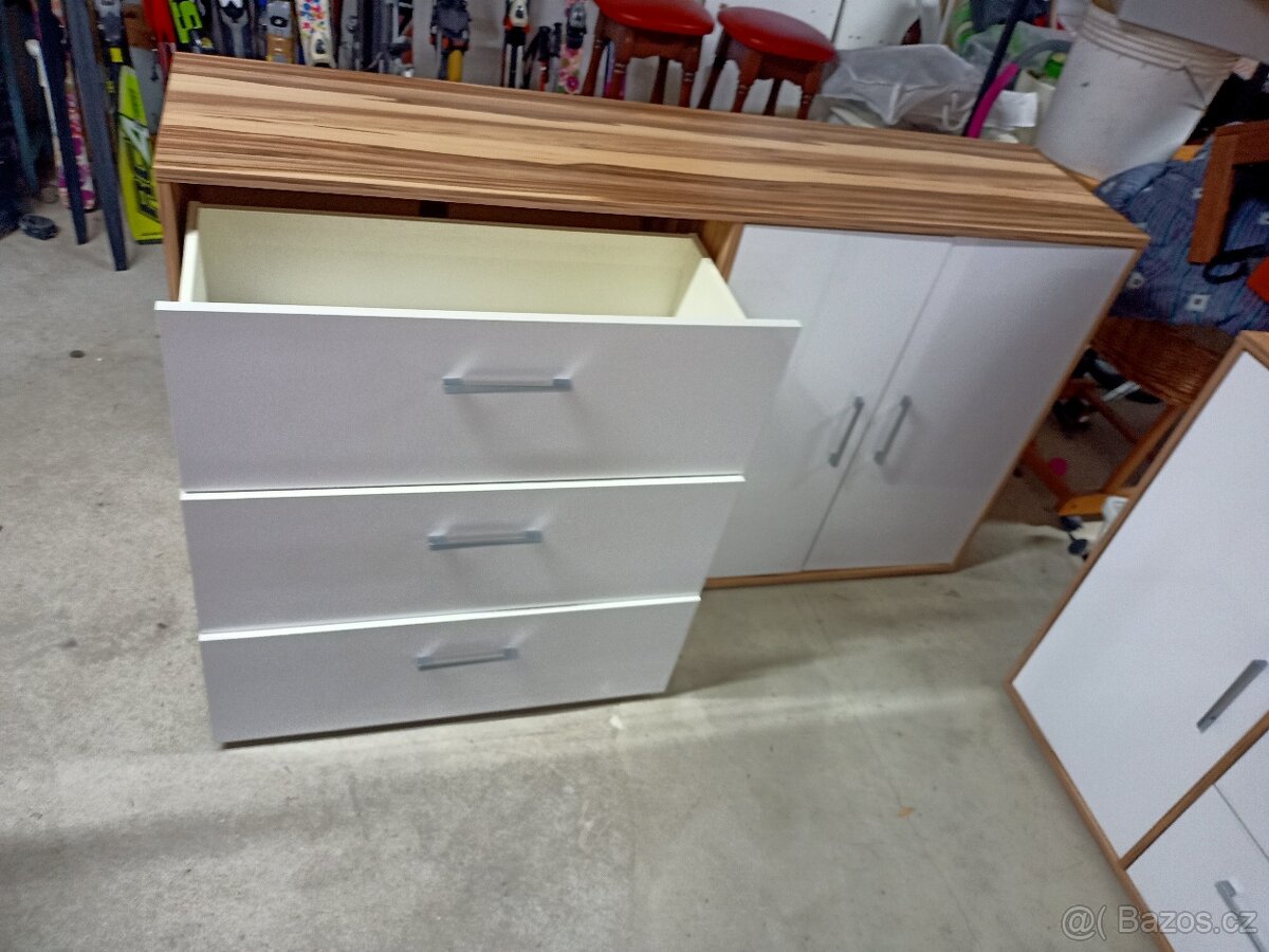 Prodám 2 x hezké moderní komody - 13