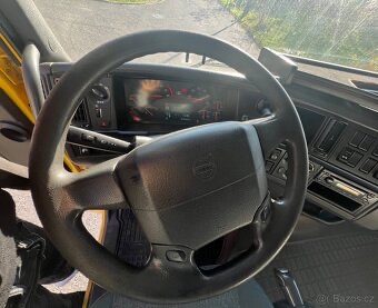 tahač Volvo FH low deck 3549 - 13