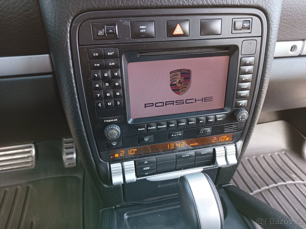 Porsche Cayenne S - 13