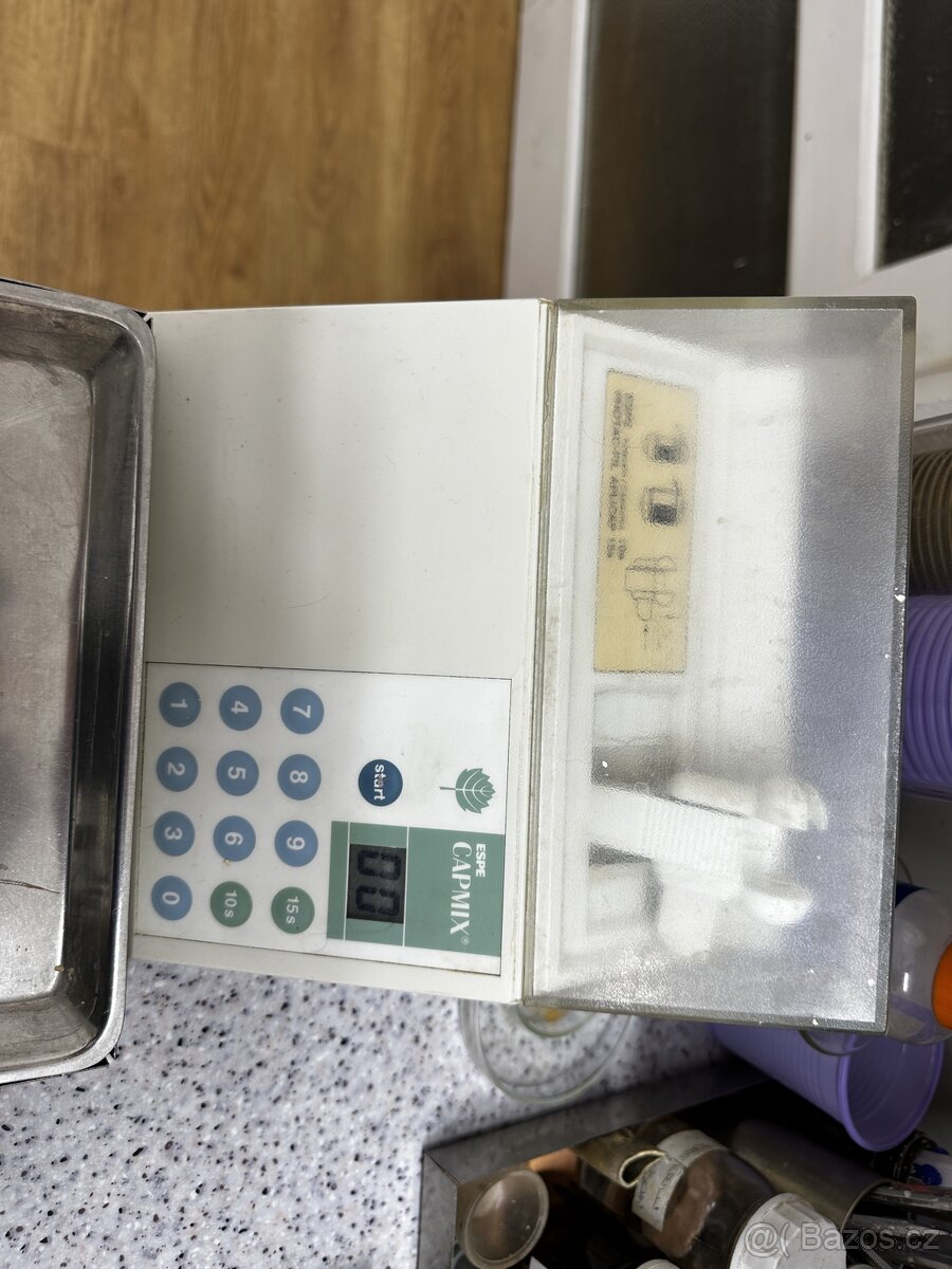 Vybavení zubařské ordinace - 13