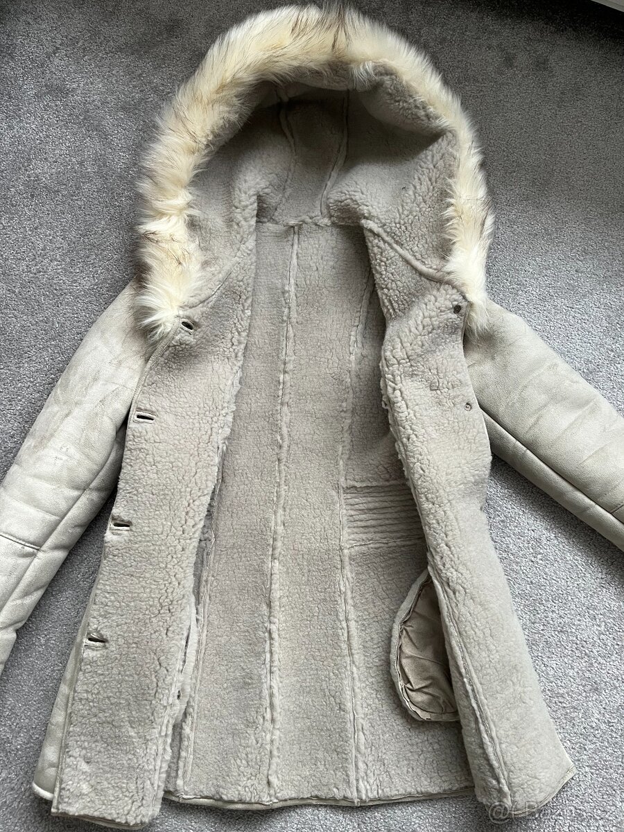 Dámský kožíšek vel. M - 13