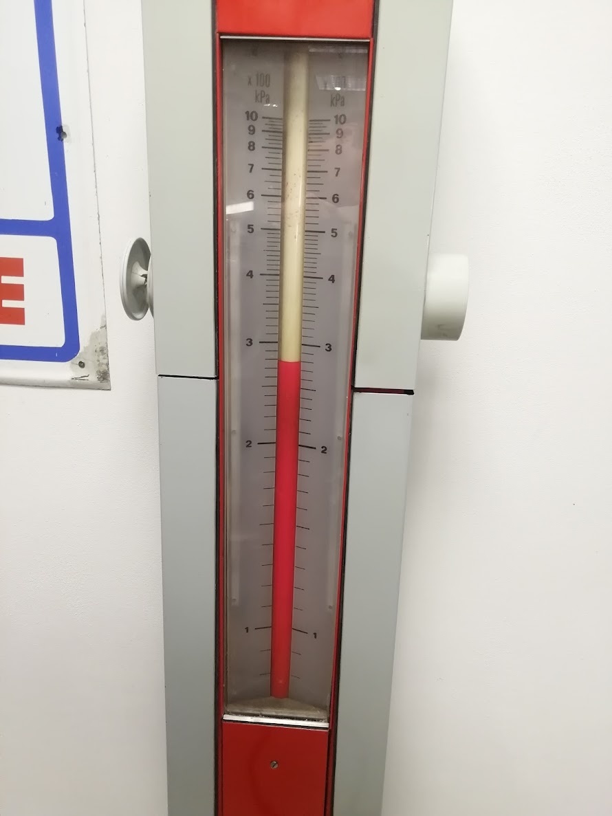 Stojan VZDUCH Pneumax P10L - 70 - 80th ČSSR - 13