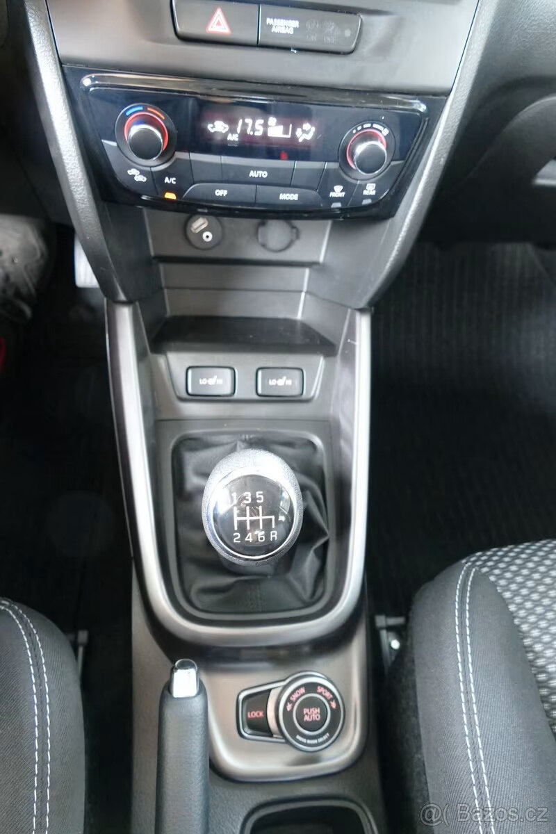 Suzuki Vitara 1.4 Mild-Hybrid Comfort 4x4 - navi,LED,129 PS - 13