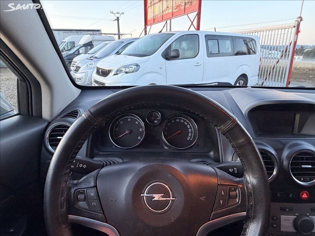 Opel Antara 2.2 DTi Automat, tažné, Nová Stk - 13