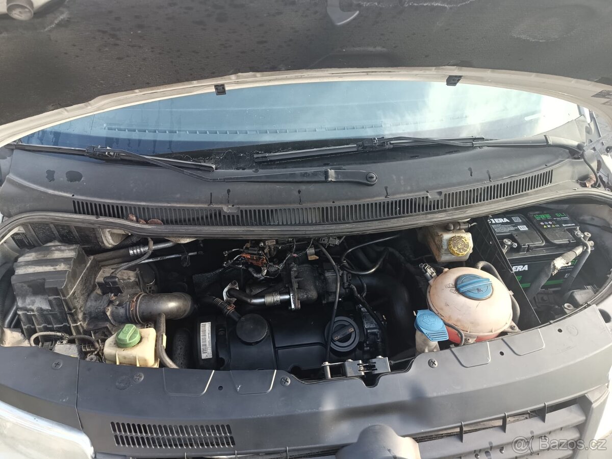 VOLKSWAGEN TRANSPORTER T5 - NA PREDAJ - 13