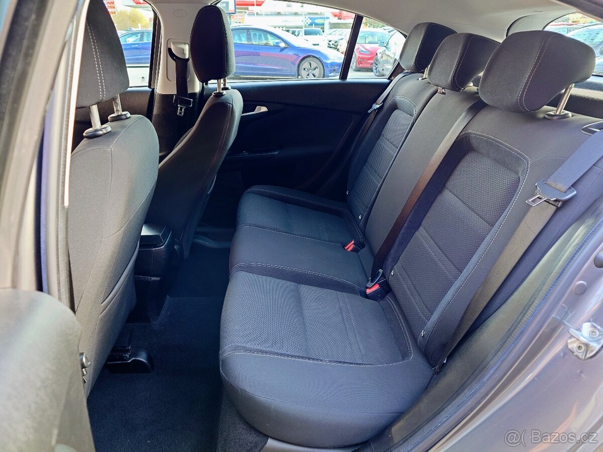 Fiat Tipo 1.6 JTDM Lounge 88 kW - 13