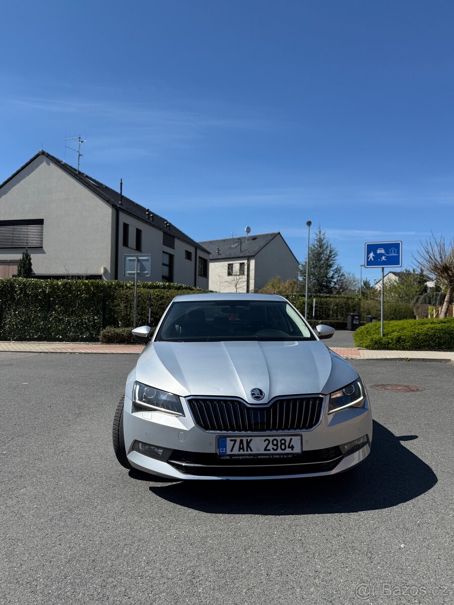 Škoda Superb III - Max. výbava, Canton - 13