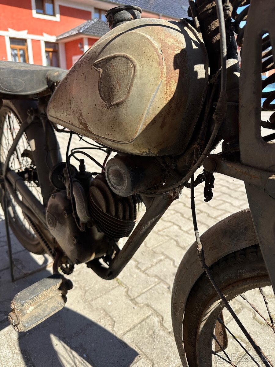 NSU - 98 Quick - 13