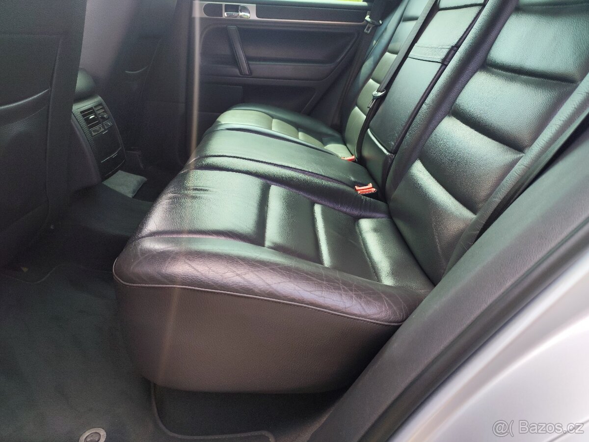 VW Touareg 3.0tdi V6 manuál - 13