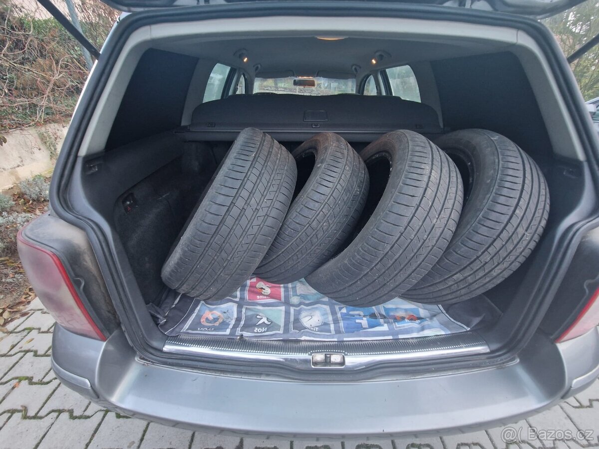 Volkswagen Passat 1,9 TDI 2004 - 13