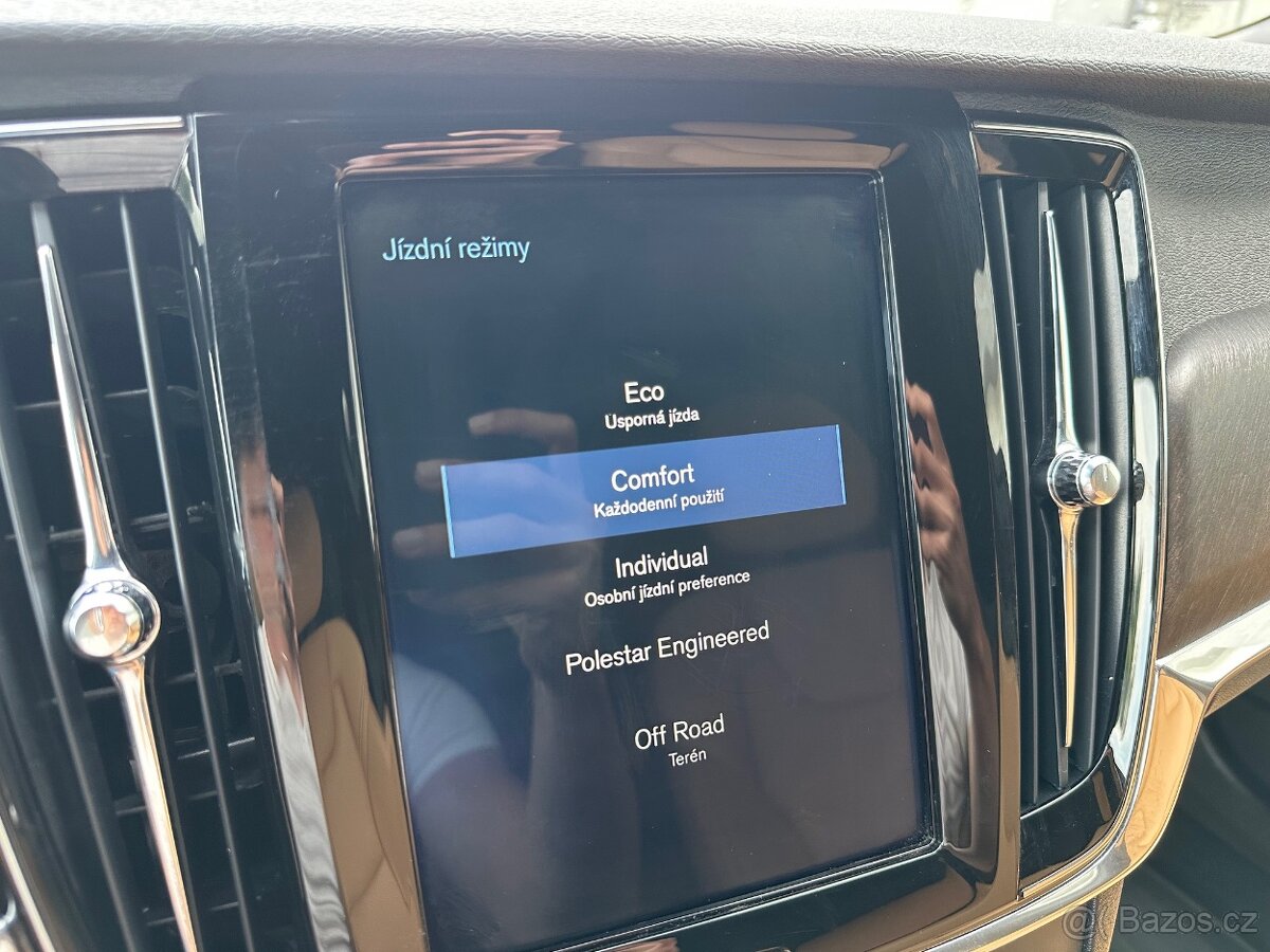 Volvo V90 D5 Cross Country AWD - DPH - 13