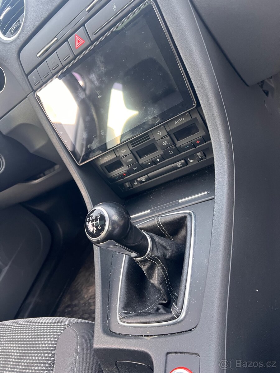 Seat Exeo r2012,1.8 tsi +dily k opravě - 13