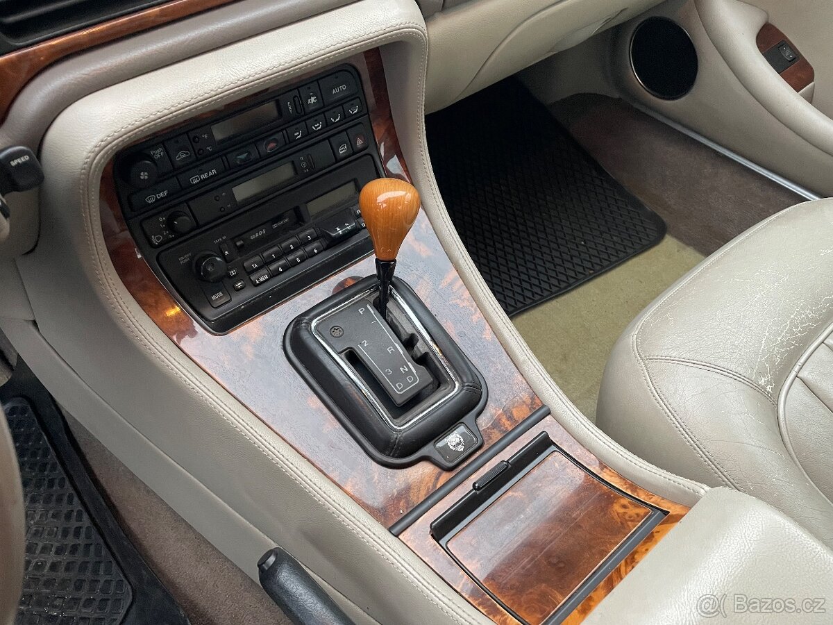 Jaguar XJ300 3,2 1995 - 13