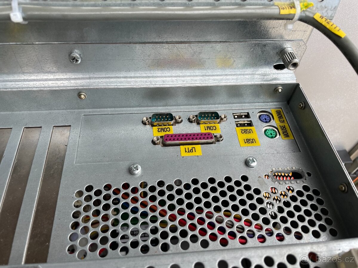 Repasovaný robot Kuka pro svařovací aplikaci - 13