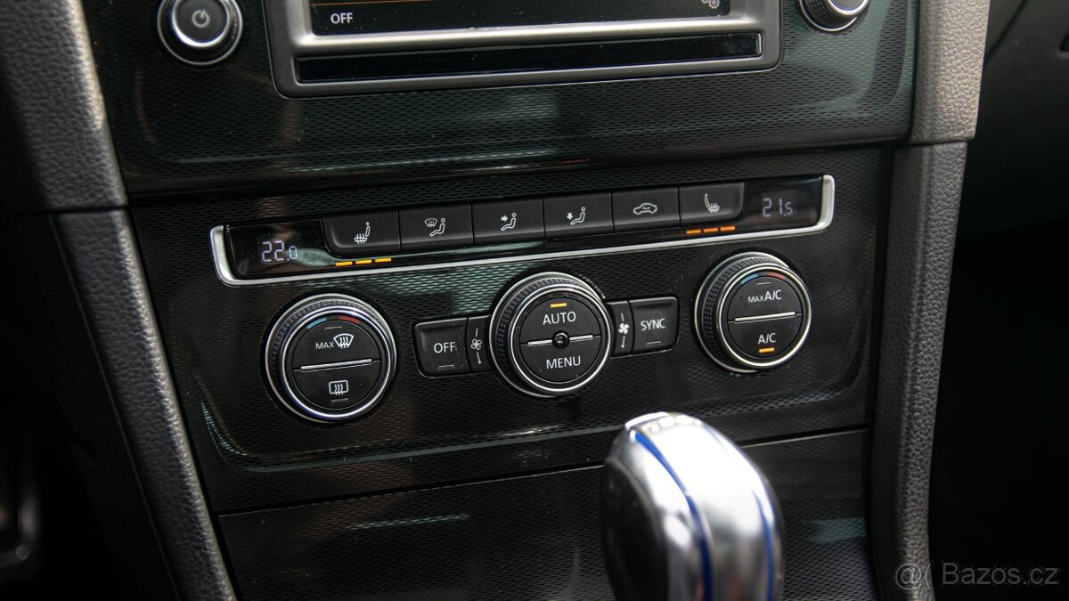 VW Golf GTE Plug-in 180kW DSG Nová baterie - 13