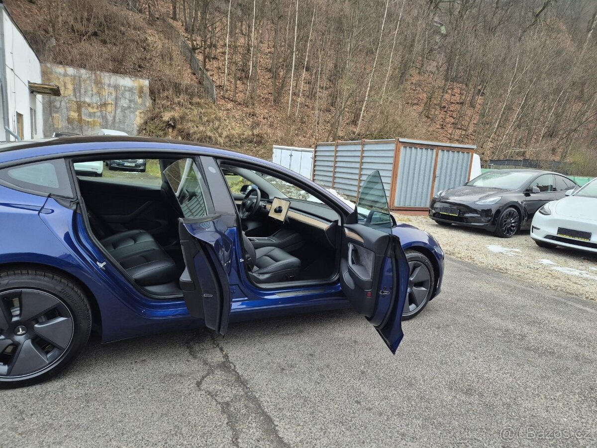 Tesla Model 3 STANDART PLUS 208kw - 37 831 km - 13