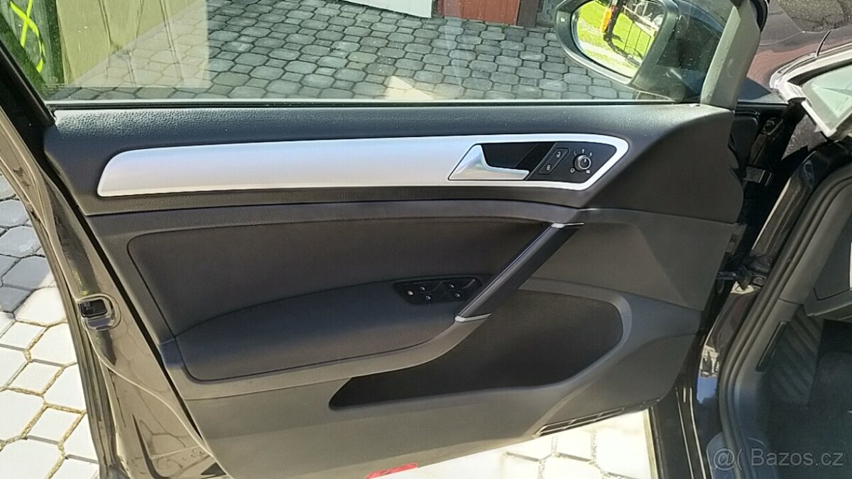 Prodám VW Golf 7 TSI - 13