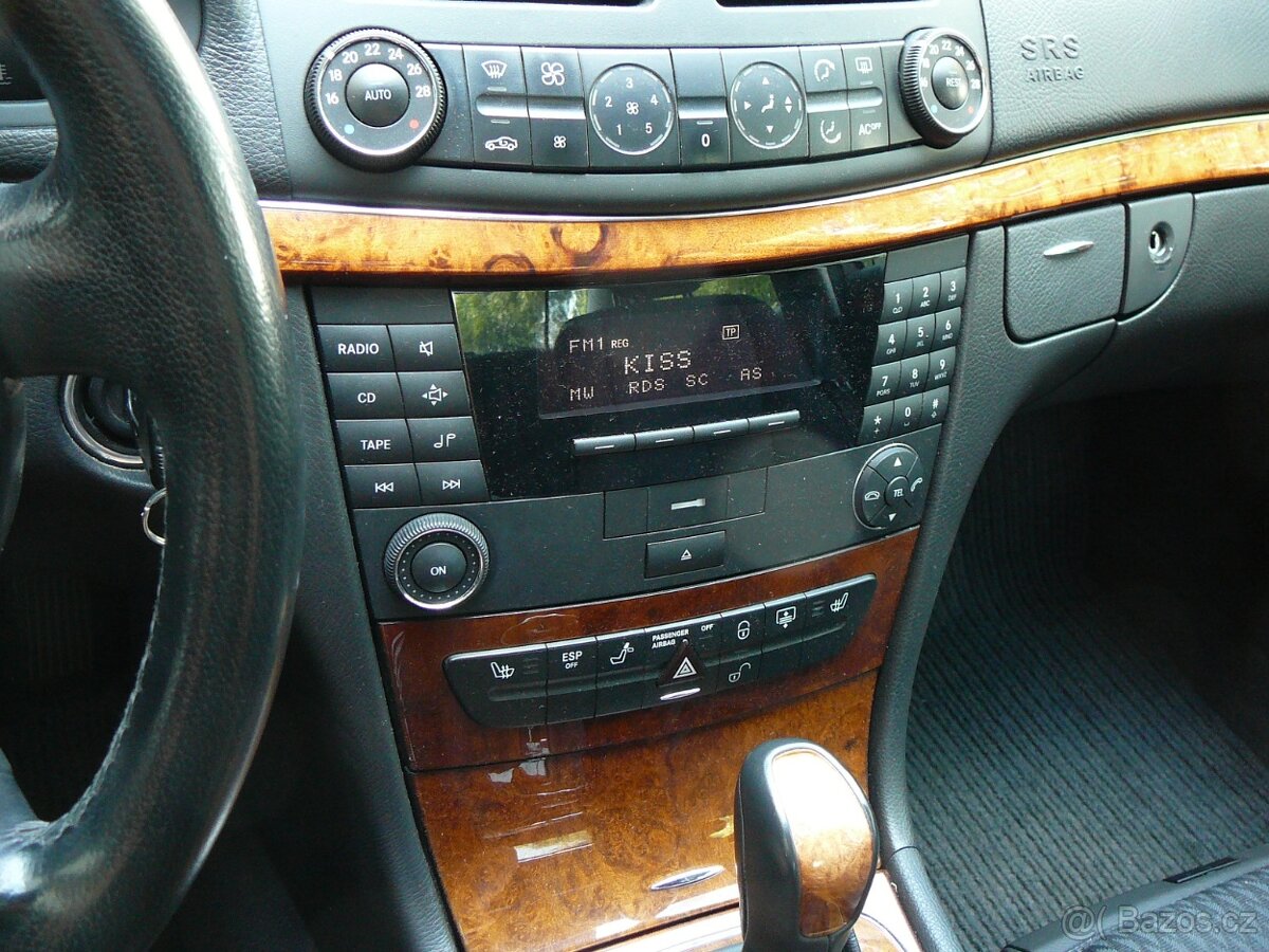 Mercedes E 220D w211 - 13