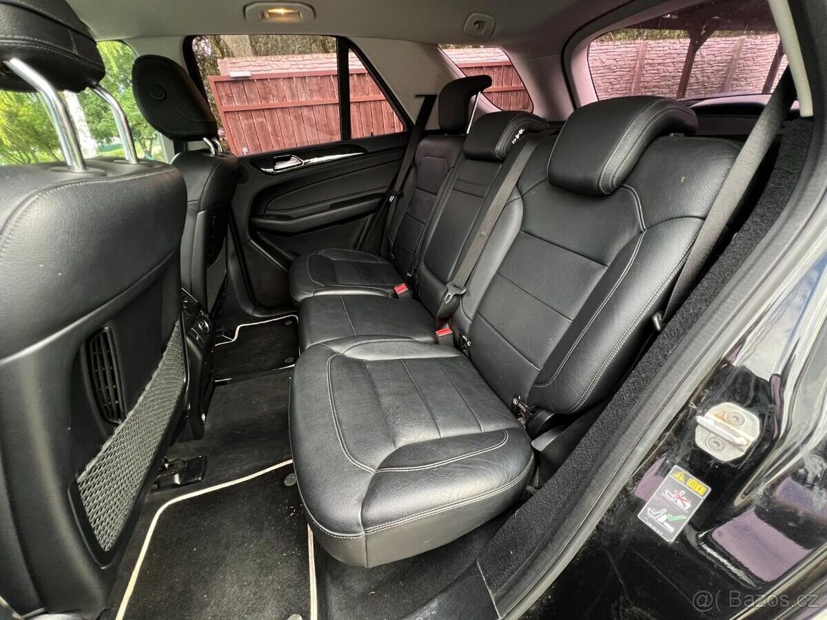 Mercedes-Benz GLE 350d 4Matic - 13