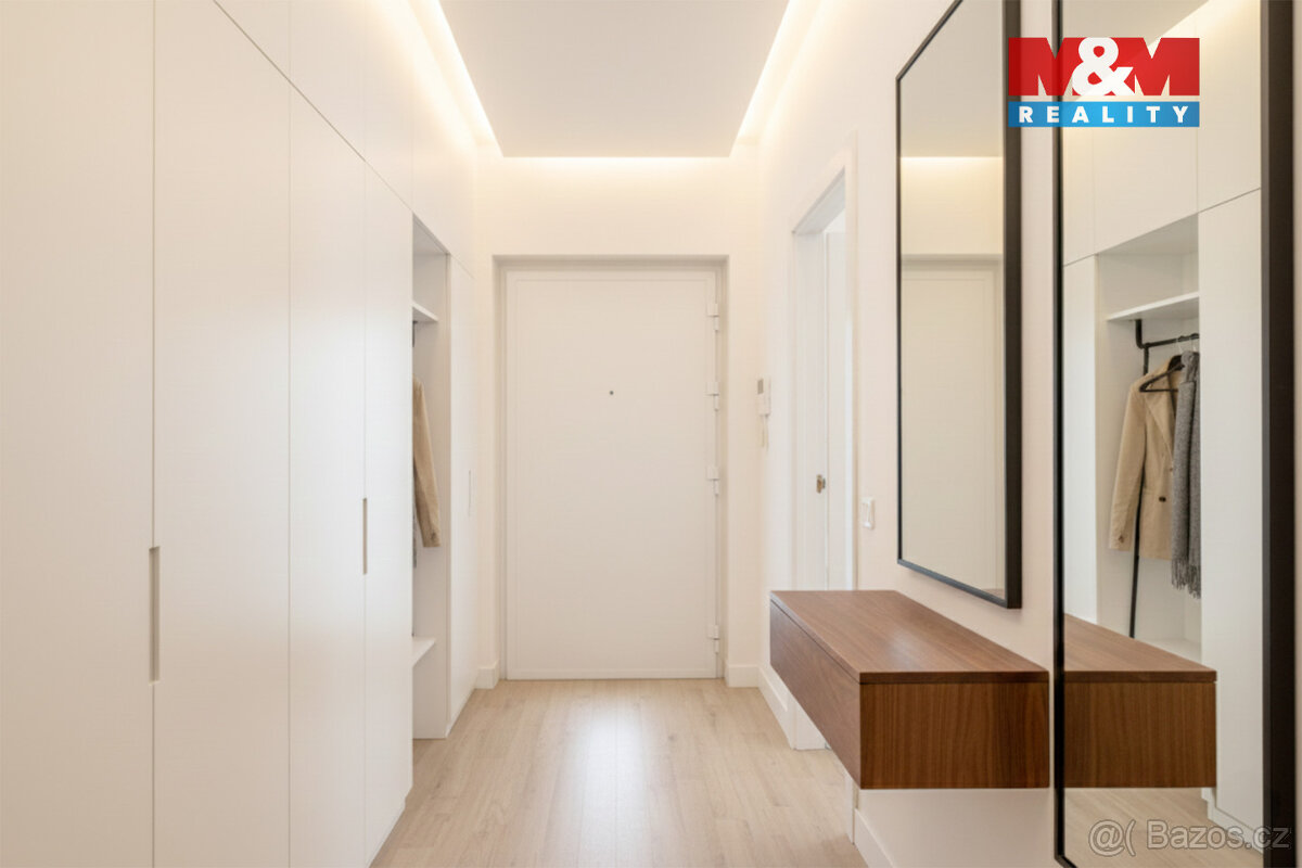 Prodej bytu 2+1 s balkonem ve Varnsdorfu, 58 m2, ul. Legií - 13