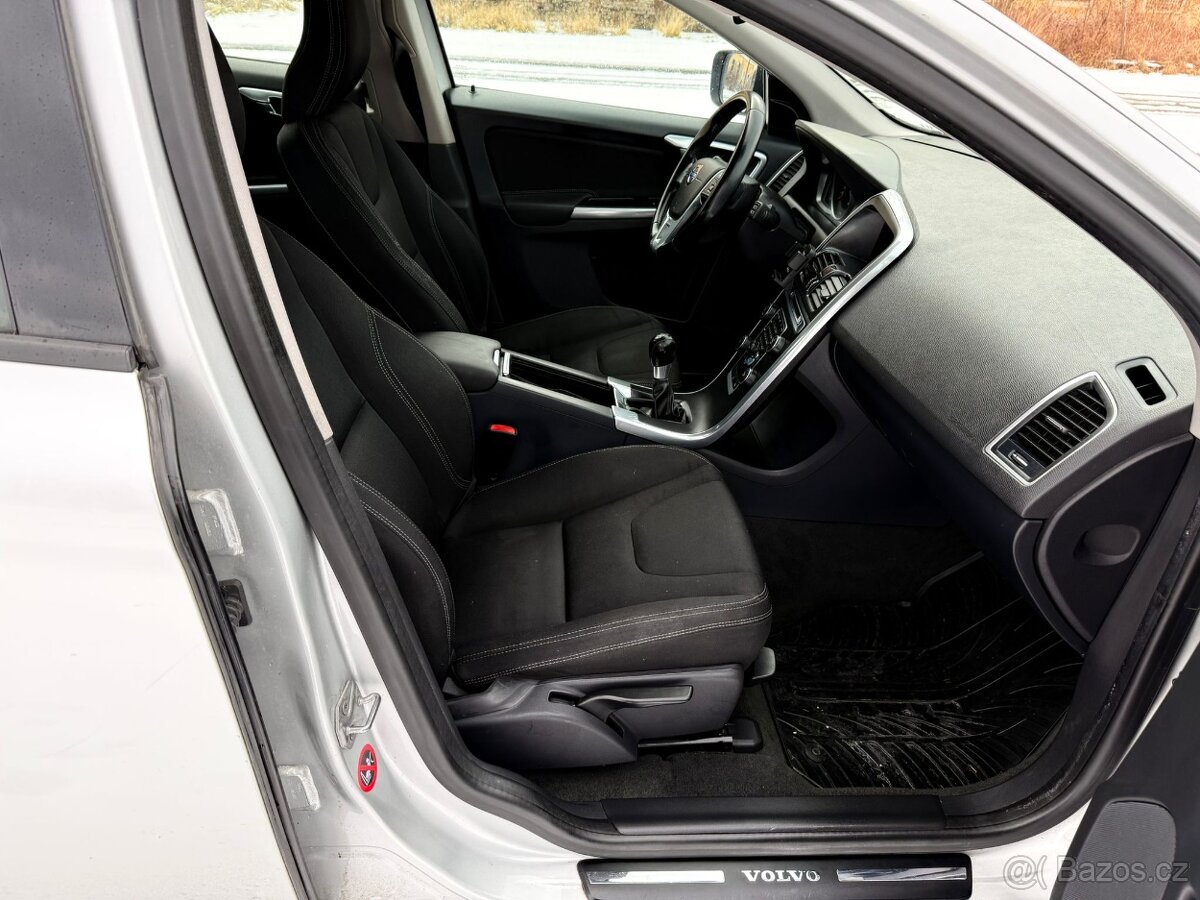 VOLVO XC60 - 13