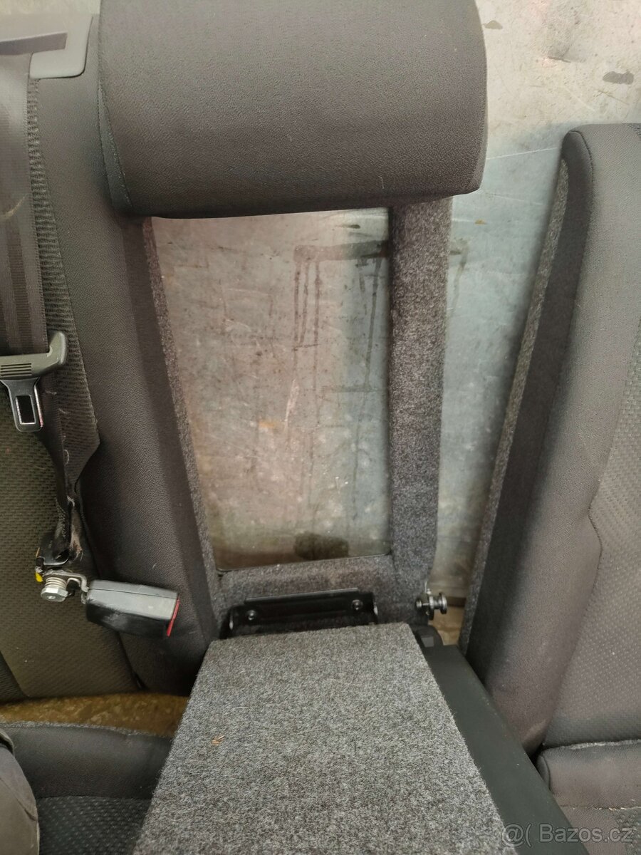 Sedačky Passat B6 sedan + tunel - výhřev - 13