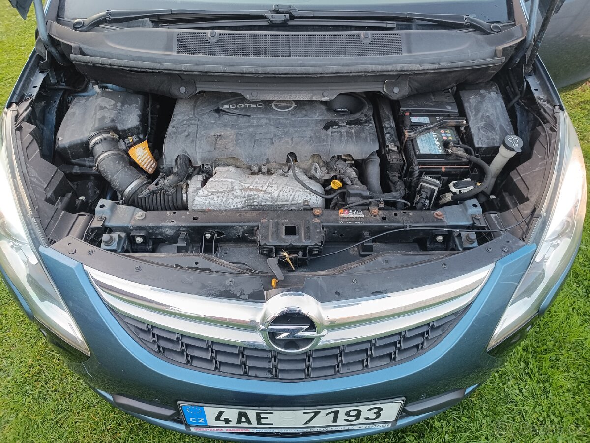 OPEL Zafira Tourer - 13