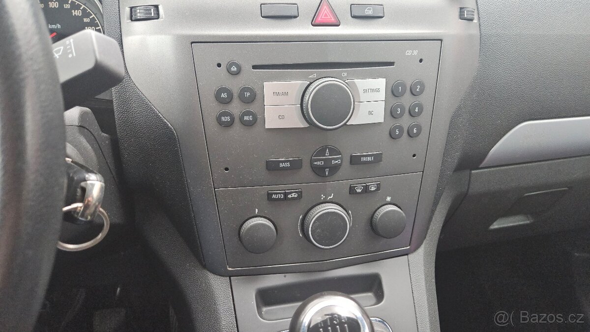 OPEL ZAFIRA 1,9 CDTI 7 Míst - 13