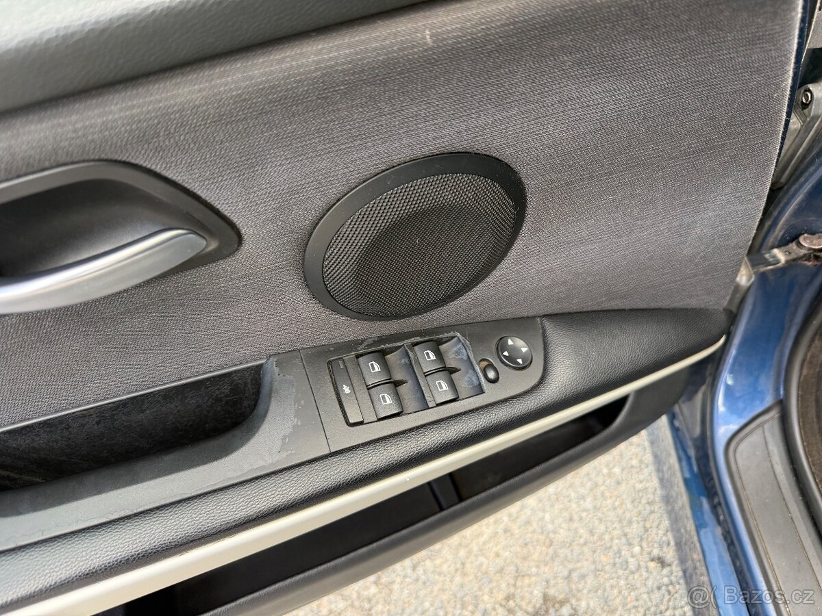 BMW Řada 3, 325i, 160kw Manuál - 13