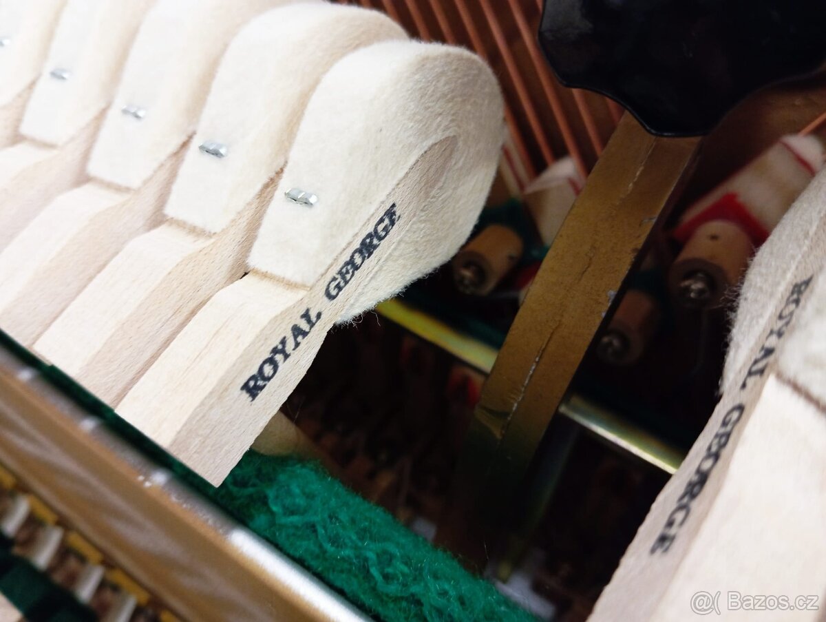 Samick 105(Jako nové)-Dovoz i na Štědrý den 24.12. - 13