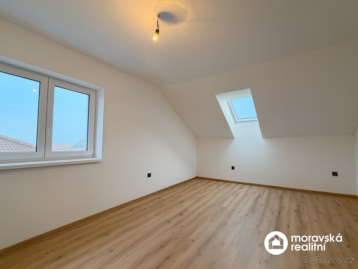 Prodej rodinného domu v Ivančicích - Hrubšicích - 13