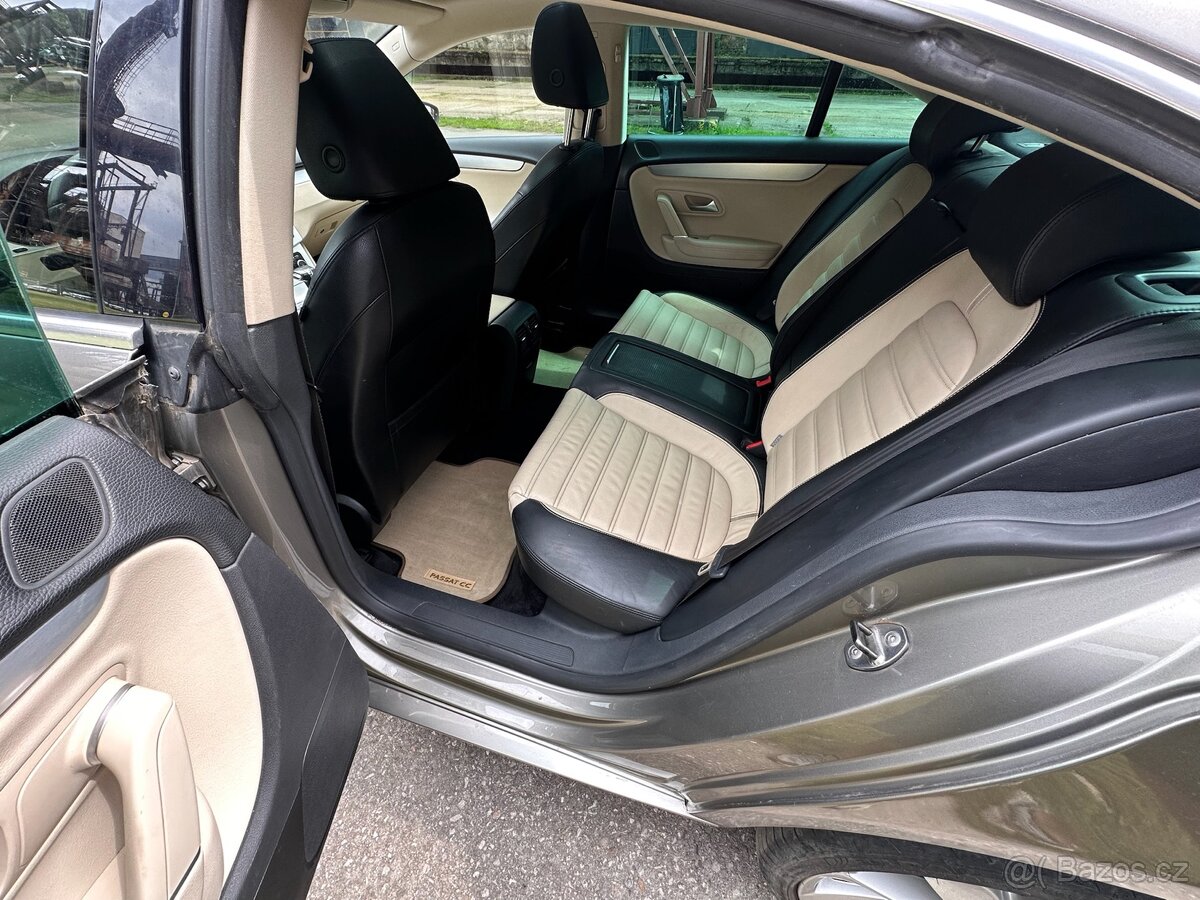 Volkswagen Passat CC 3.6 FSI VR6 4Motion (220 kW) - 13