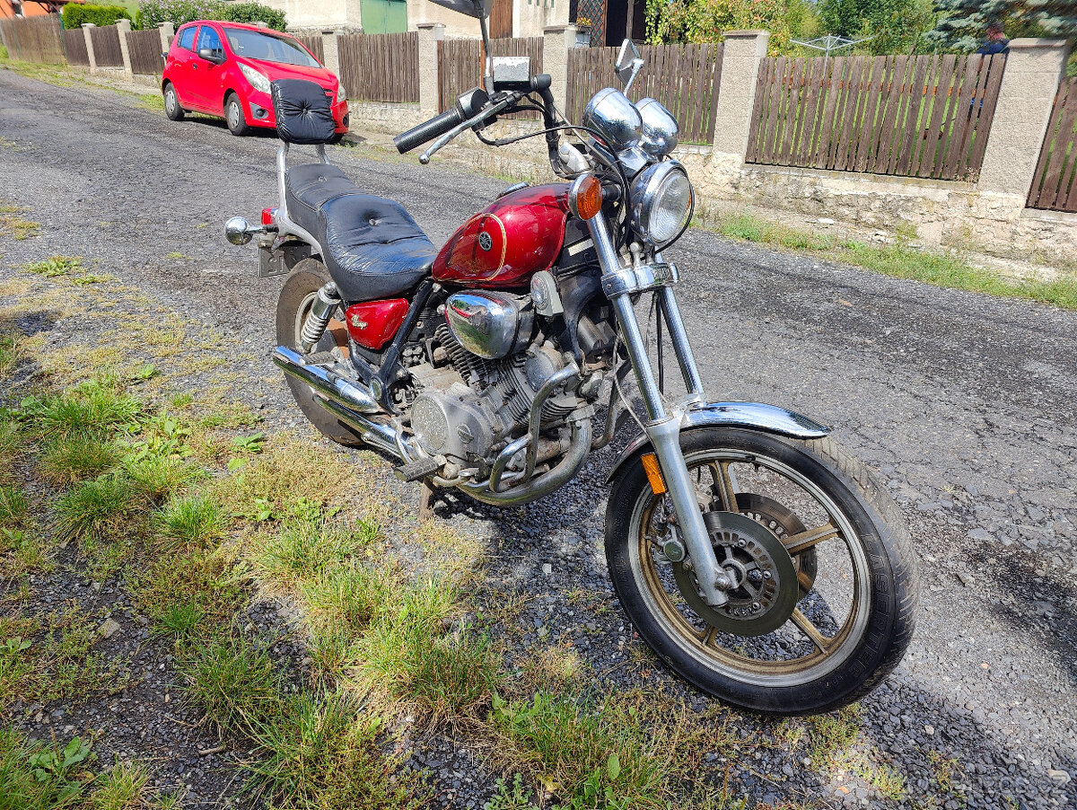 Yamaha XV 700 Virago - 13