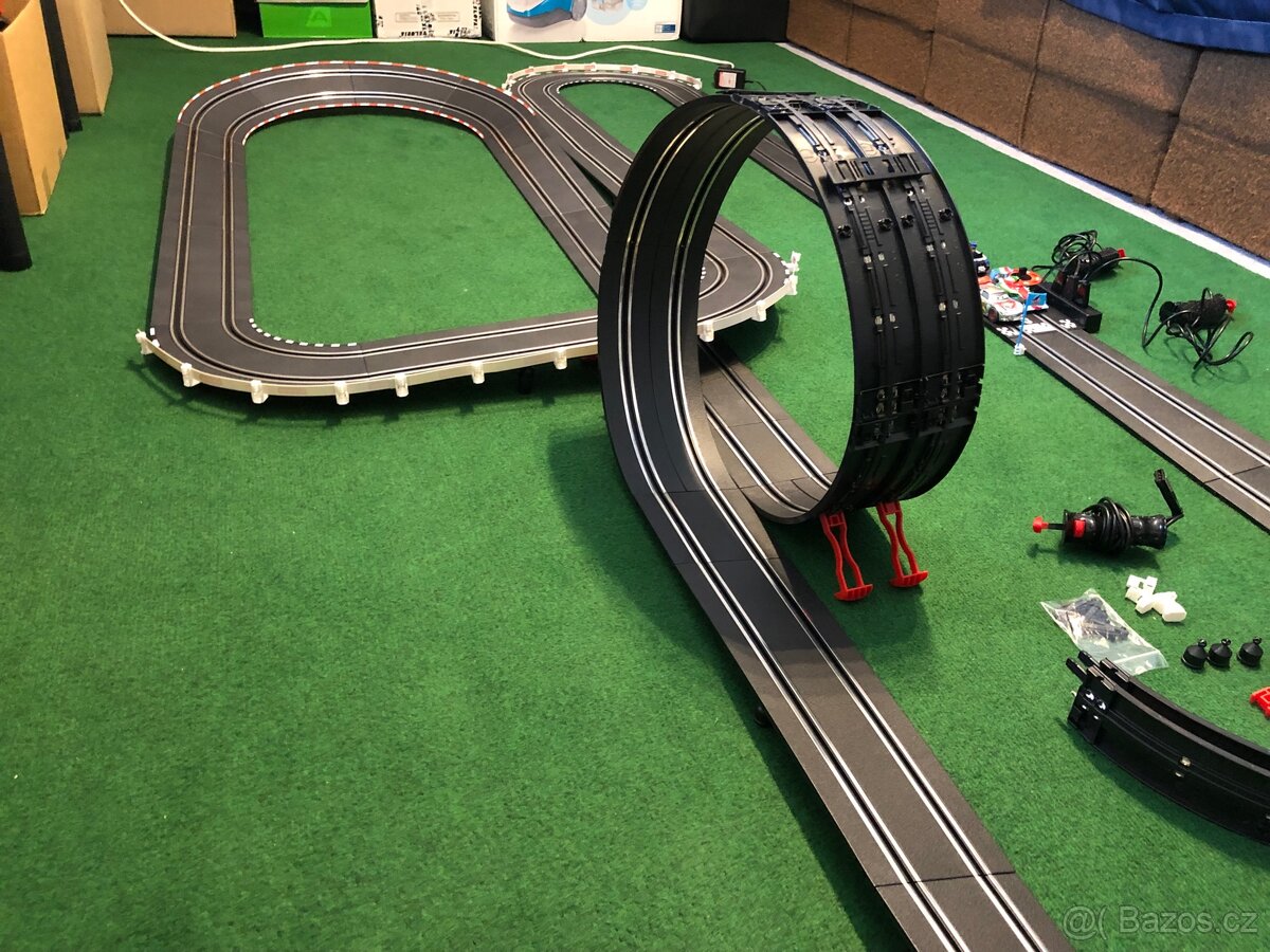 Autodráha Carrera GO Stavba 11 metrů - 13