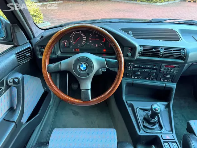 BMW E34 M5 3.6 R6 232kW 315hp,Manuál,Šíbr,Klima. - 13