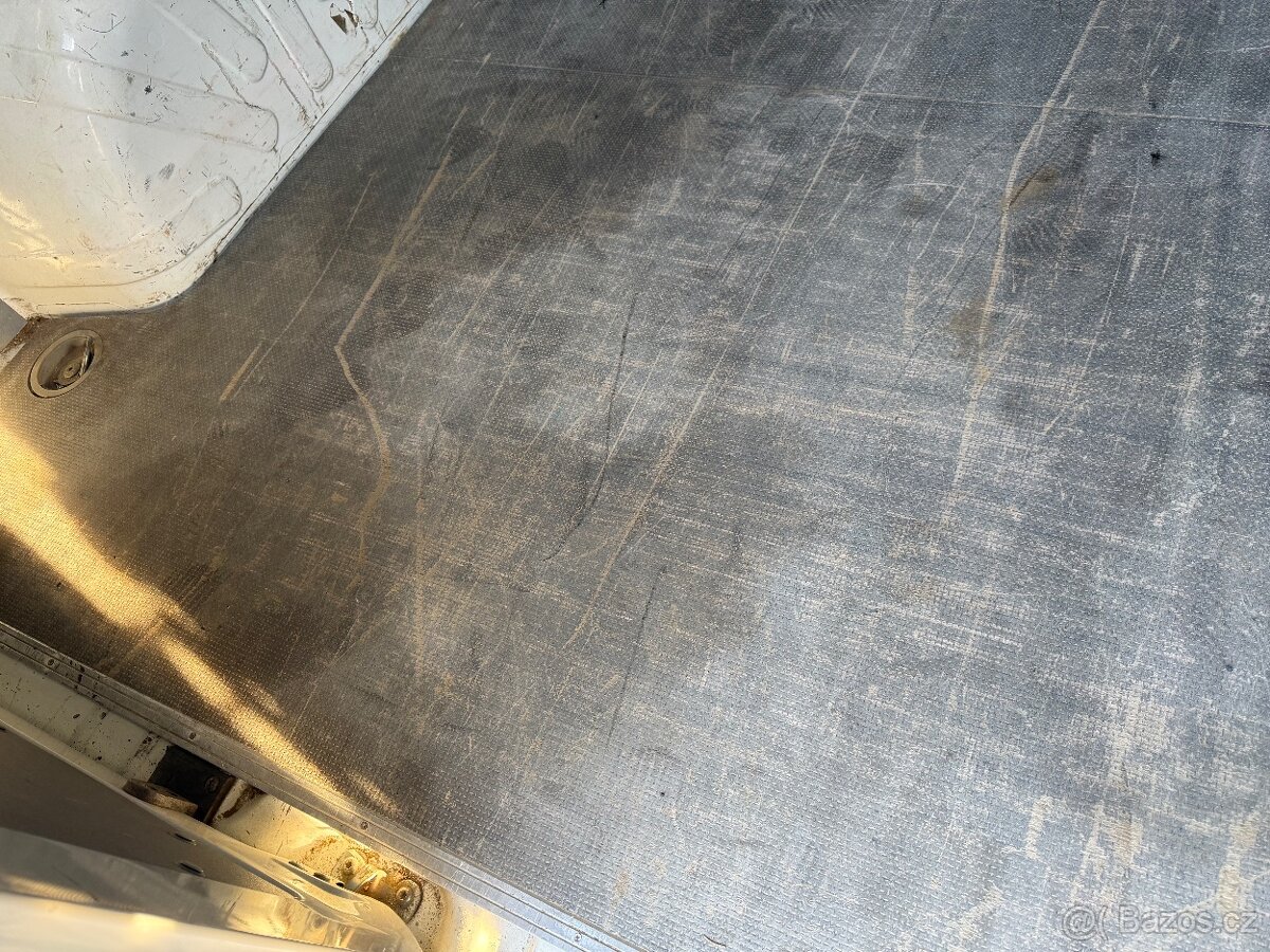 Citroen Jumper 2,2 HDi 103 kw .11/2019.jen 139t.km - 13