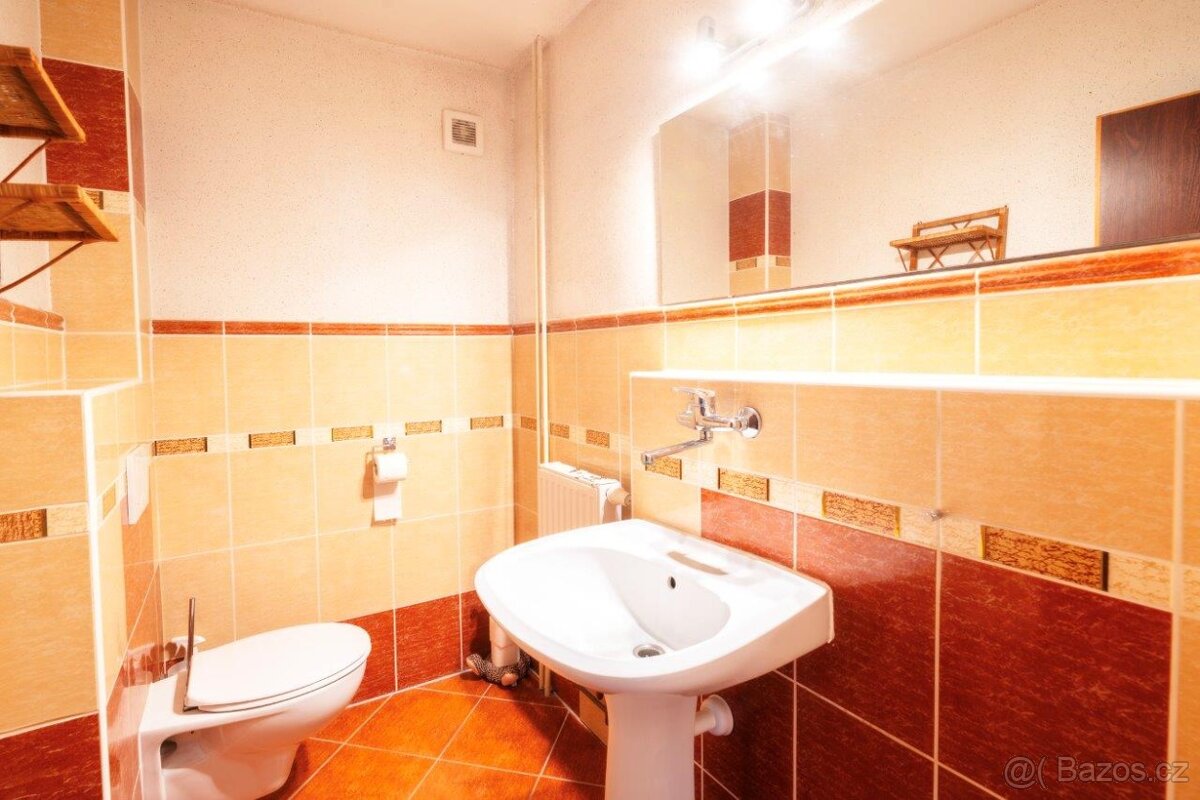 PRODEJ RD UHERSKÝ BROD, ZAHRADNÍ - 13