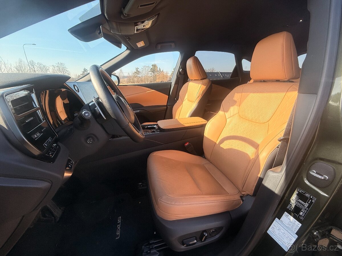 Lexus RX 450h+ EXECUTIVE AWD 1.majitel ČR, záruka - 13