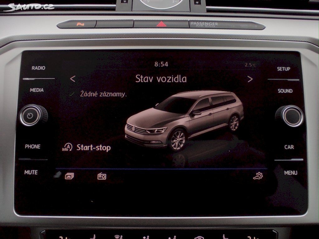 Volkswagen Passat b8 1.6tdi, 88kw. Manual. 2018 - 13