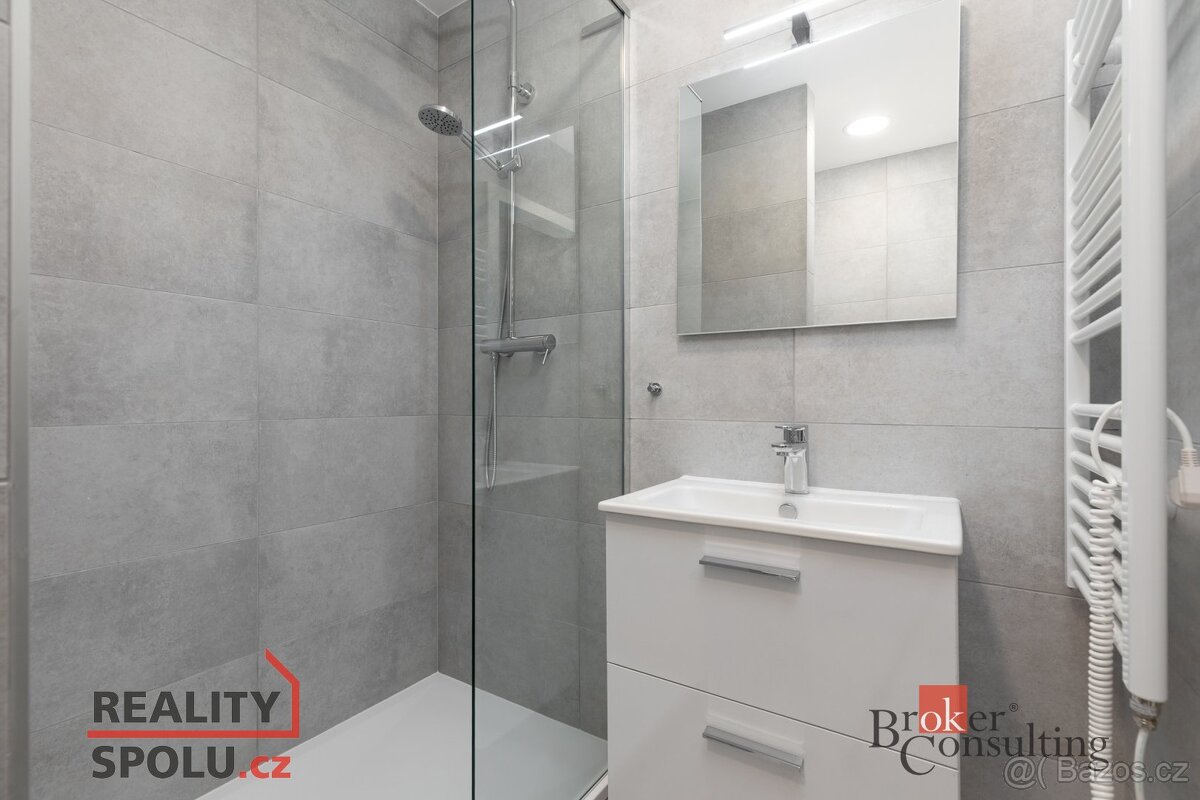 Pronájem, byty/2+kk, 41 m2, Svojsíkova 1595/4, 70800 Ostrava - 13