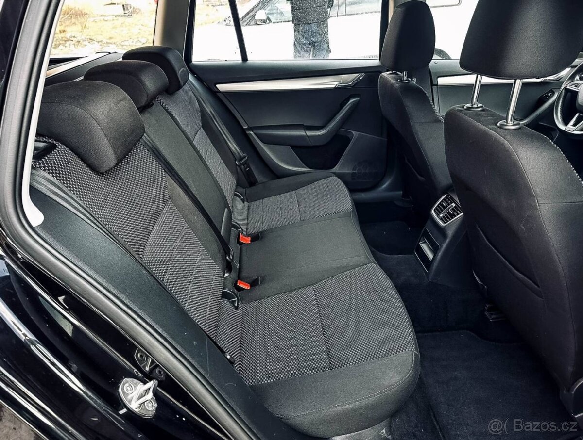Škoda Octavia Combi 1.6 TDI 110k Active - 13