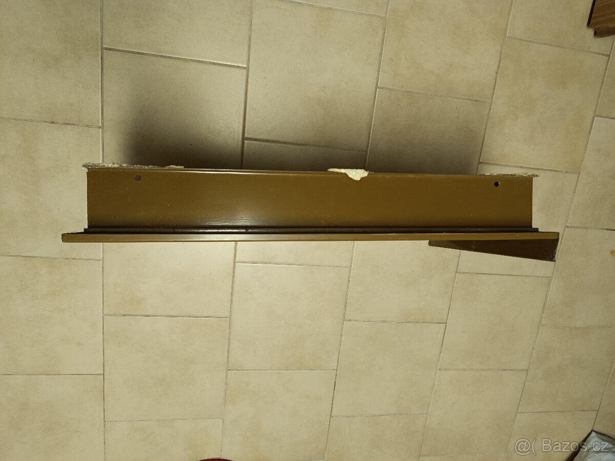 Revizní dvirka - 13