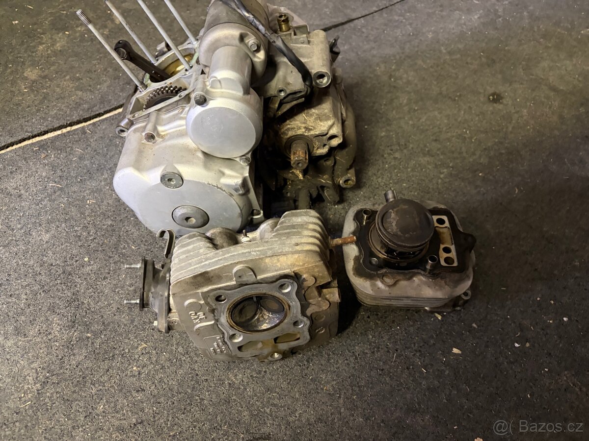 Honda XR 125 - 13