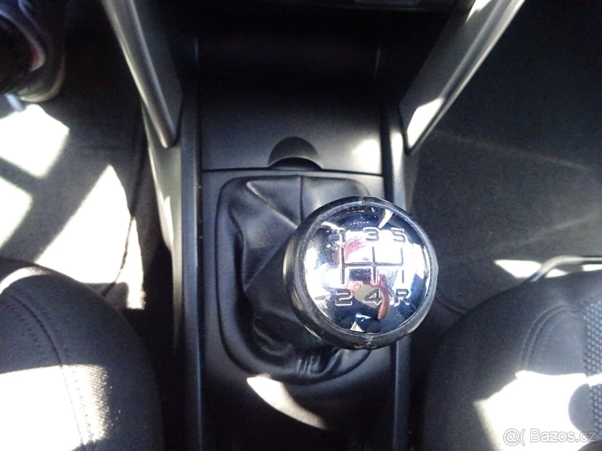 Peugeot 207 1,6 HDI,GARANCE KM - 13