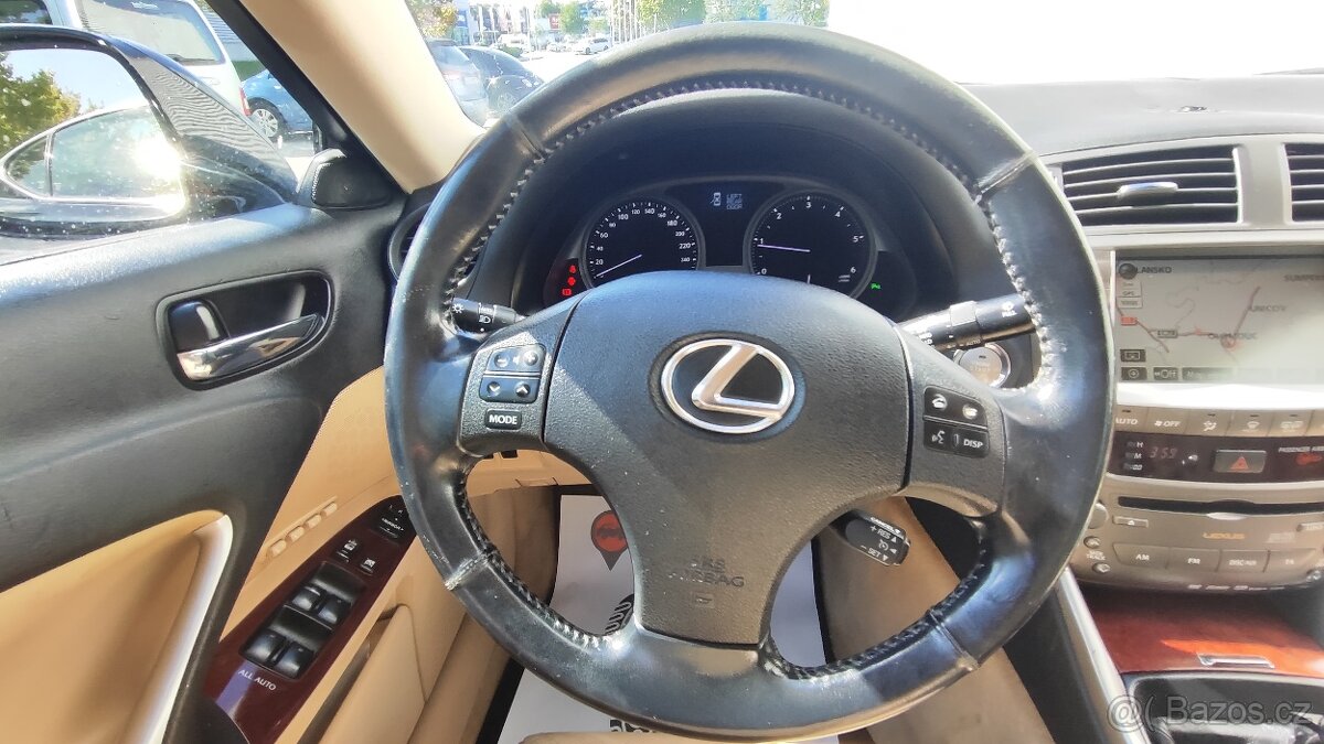 Lexus IS, 220d Business - 13
